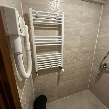 Sangria Hotel Boroveț